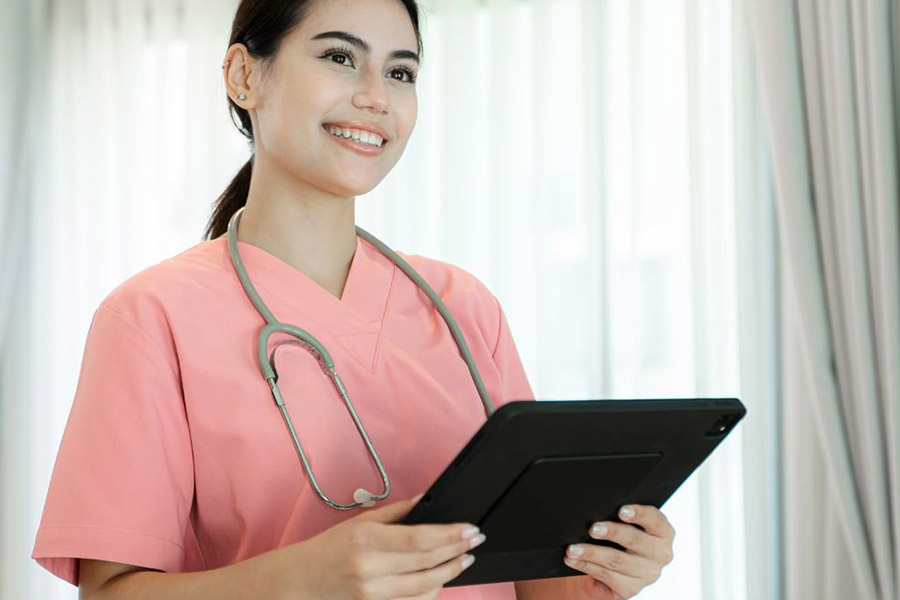 The Role of Skilled Nurses in Home Care: How They Improve Patient Outcomes