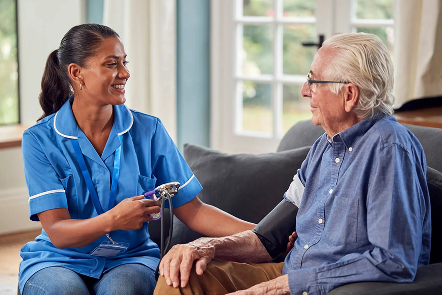 The Day-to-Day of In-Home Care: What Seniors and Families Can Expect